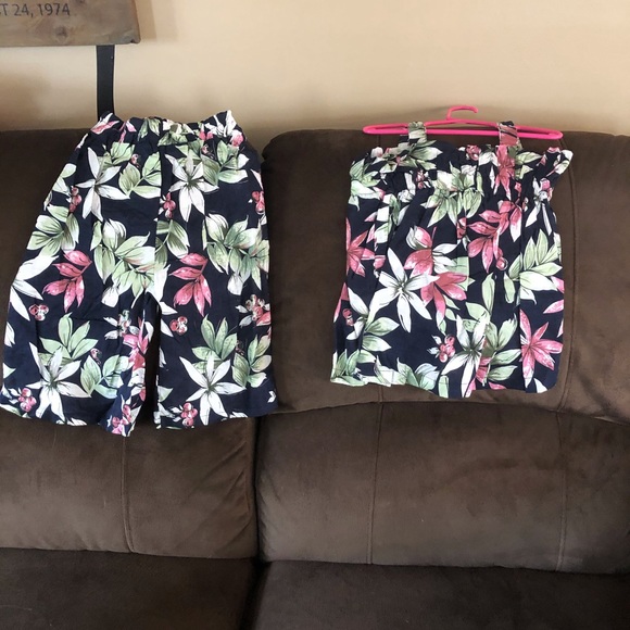 Girls short set - Picture 3 of 3